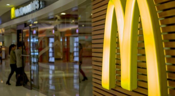 Stifel, Morningstar Analysts React To McDonald's Decision To Quit Reporting Monthly Sales
