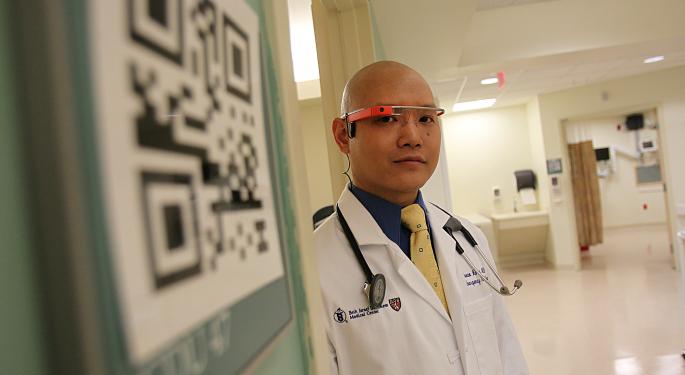 Google Glass Rapidly Gaining Traction With Physicians