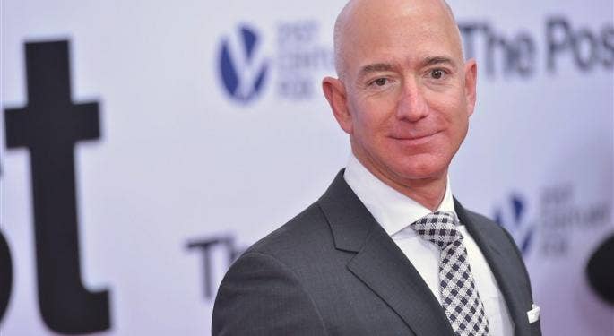 Jeff Bezos continue d’écouler ses actions Amazon