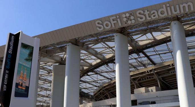 This Investor Remains Bullish And Has No Plans To Sell SoFi Technologies After Bank Approval