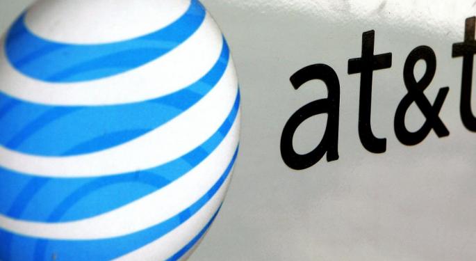 Cowen Just Lowered Its AT&T Price Target