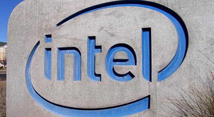 Intel valuta acquisizione di GlobalFoundries per $30mld