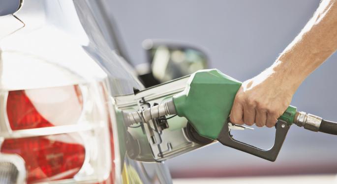GasBuddy: 1 In 4 Holiday Travelers Affected By Lower Gas Prices