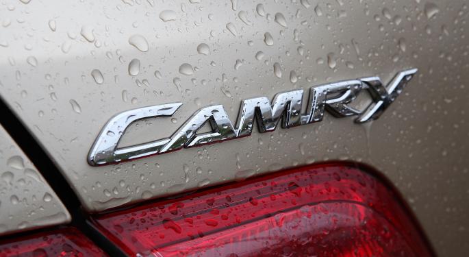 Toyota Camry Quickly Returns to Consumer Reports 'Recommended' List