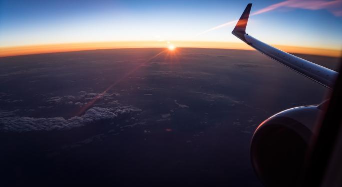 Spirit Airlines CEO Sends Email To Customers Apologizing For Pilot Shortage -- 2 Weeks Later.