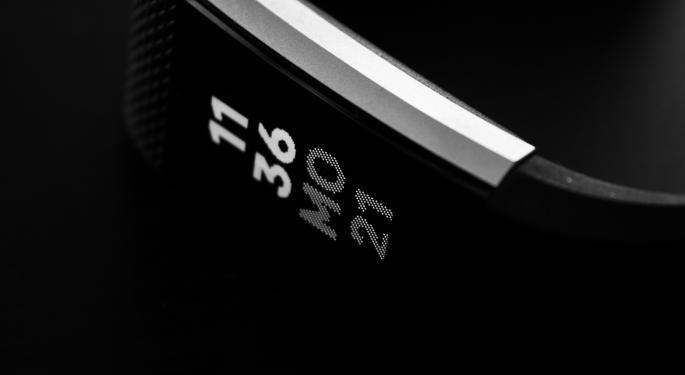 Fitbit's Weak Results Amid Pending Acquisition Keeps Longbow On The Sidelines