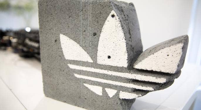 Adidas, NFT ‘Into The Metaverse’ fa il tutto esaurito