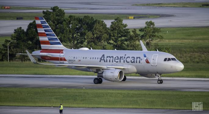 American Airlines, perdite dal rapporto degli utili del Q2