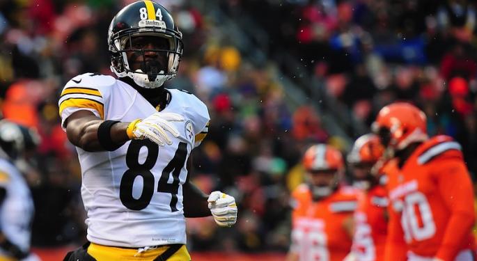 10 Craziest Antonio Brown Moments: Jets Meltdown, Tossing Furniture And More