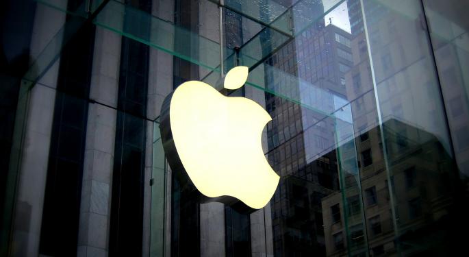 Apple, il colosso tech supera i 0 per azione