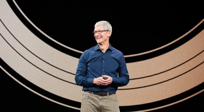Why Apple Is On Track To $3 Trillion Market Cap In 2022: A 'Safety Blanket' Tech Stalwart During Market Storm