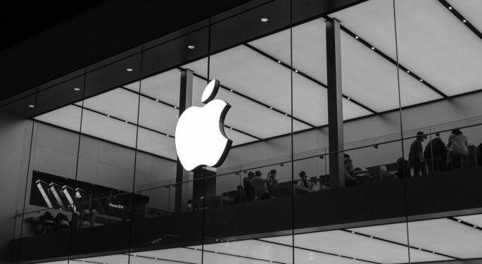 Apple Poised To Outperform Expectations In December Quarter, Analyst Says: How Will Shares React?
