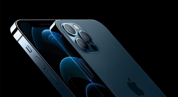 Why Jim Cramer Thinks It's A Good Time To Buy Apple