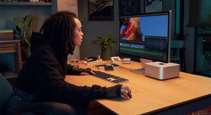Here's Why Apple Analysts Are Bullish Over 'Peek Performance' Event