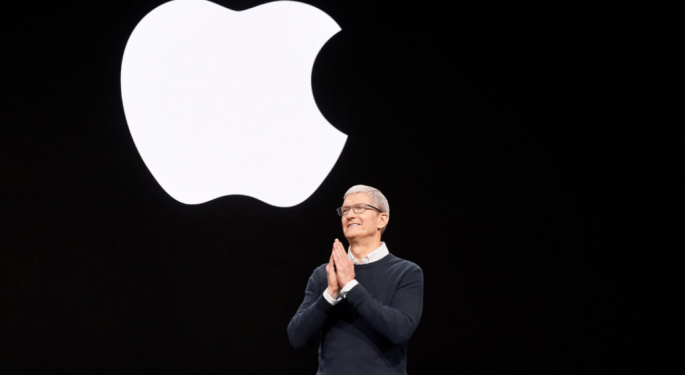 Analyst Raises Apple's Price Target To $400 Ahead Of Q1 Earnings
