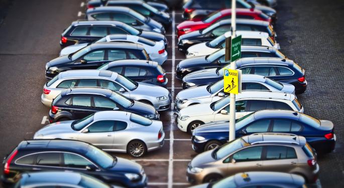 The Auto Industry Can Benefit From Pent-Up Demand, Bloomberg Reports