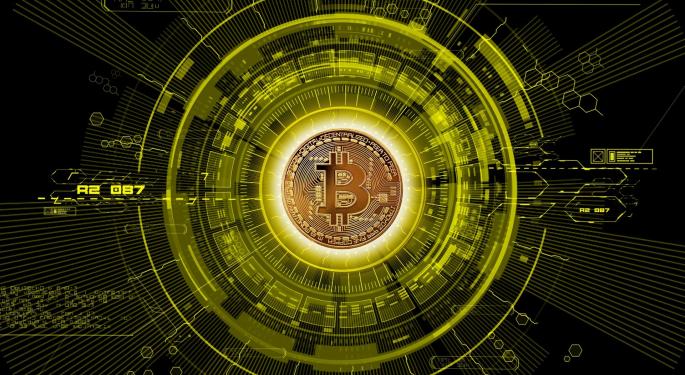 Does Bitcoin Go Up Or Down From Here? What 4 Popular Crypto Analysts Are Saying Right Now