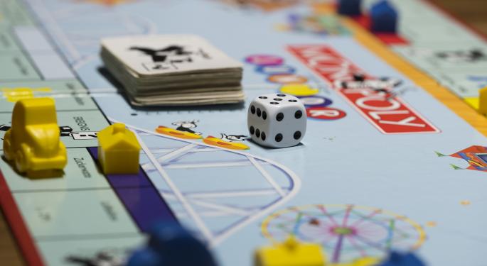 Toys 'R' Us Closures Hurt Hasbro, But There's One 'Point Of Comfort'