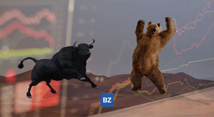 Benzinga's Bulls And Bears Of The Past Week: Johnson & Johnson, Nike, Apple, Tesla And More