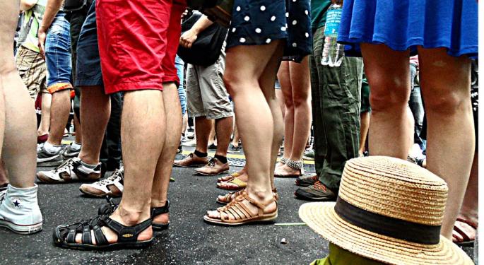 Hate Waiting In Line To Return Items? Walmart Says It Will Soon Take Just 35 Seconds