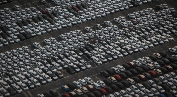 Thursday's Market Minute: Autos And Outsourcing
