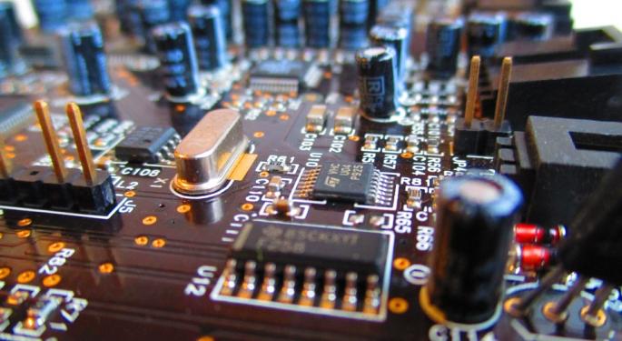 4 Semiconductor Stocks Fund Managers Are Buying Most