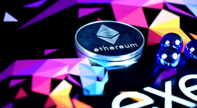 ETH Cryptocurrency Surges 2.7% As Grayscale Ethereum Trust Becomes SEC Reporting Company