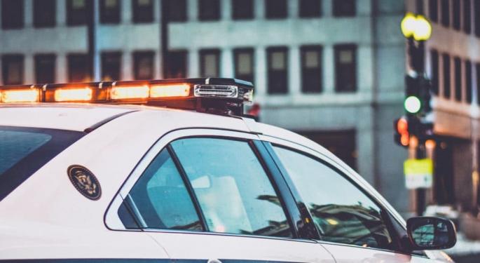 Is It A Good Idea To Call 911 If You're Having Weed-Related Health Issues? What If Someone Steals Your Cannabis?