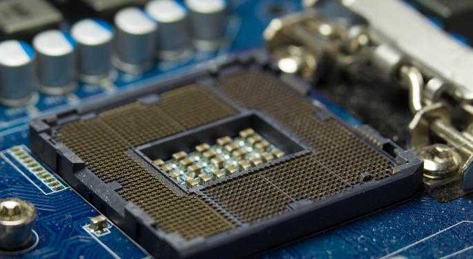 An Intel Core Processor With Custom AMD Graphics Is Coming