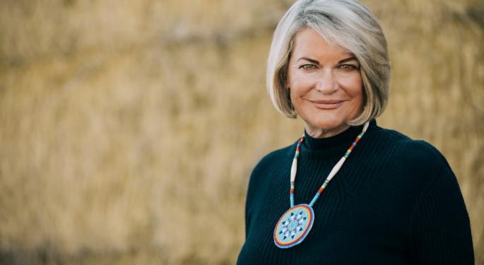 Pro-Bitcoin Senator Cynthia Lummis Joins Banking Committee: Why It's Important