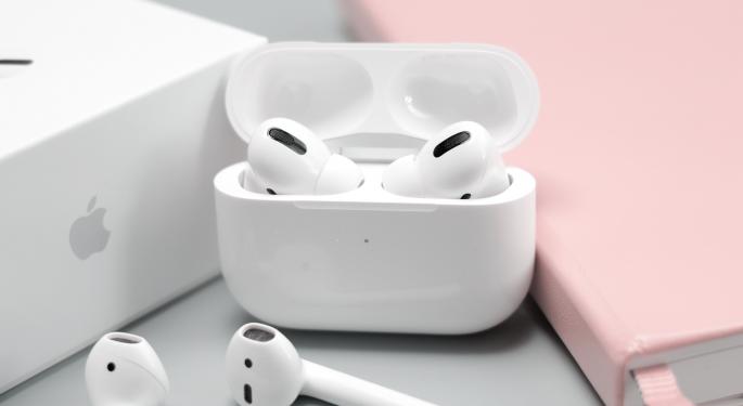 Rumors About Apple Cutting AirPods Orders Not True, Says Analyst