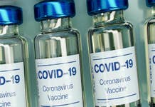 California reanuda inmunización con la vacuna de Moderna
