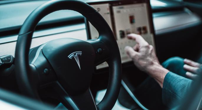 Conducción autónoma de Tesla aumentará por K el lunes