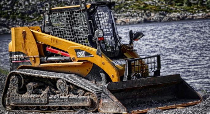Goldman Upgrades Caterpillar, Cummins To Buy; Adds Cummins To 'Conviction Buy' List