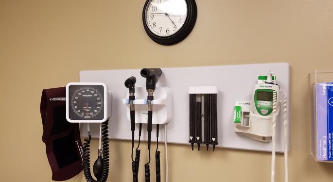 Cigna Has Limited Visibility, No Bullish Catalysts, BofA Says In Double Downgrade