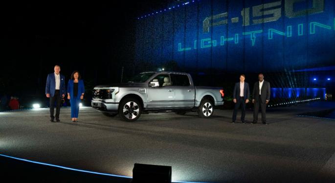 Want To 'See' The Ford F-150 Lightning In Your Garage Now Rather Than Wait For 2022? Here's How You Can