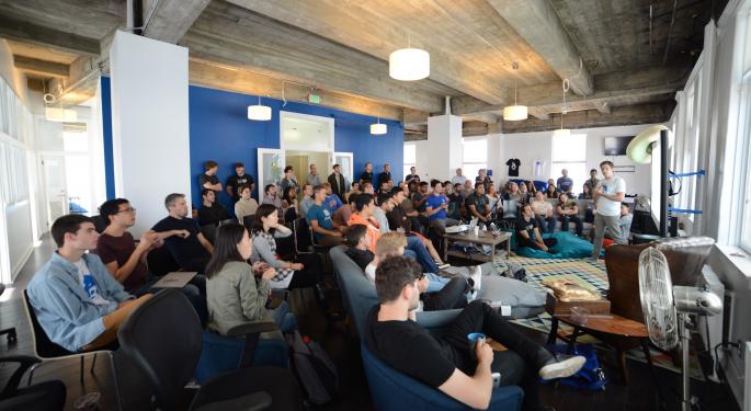 Plaid: The Fintech Link Between Banks And Startups