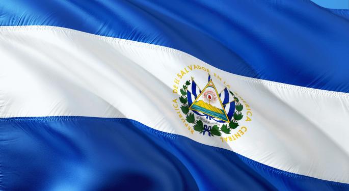 El Salvador Buys 100 More Bitcoin As Apex Cryptocurrency Corrects