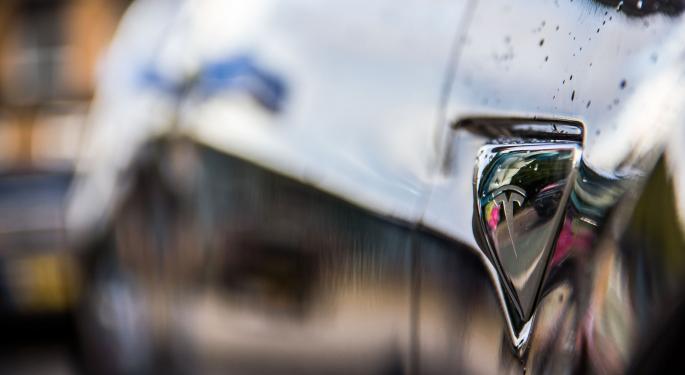 A Bull Vs. Bear Take On Tesla's Stock