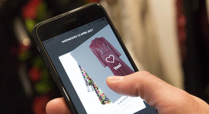 Analysts Bullish On Farfetch After September IPO