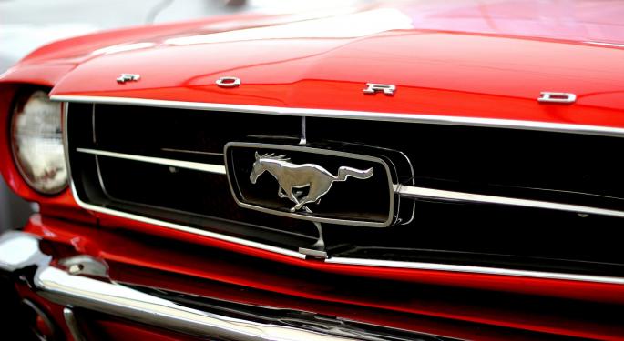 This Analyst Recommends Ford Despite Q4 Results Missing 3 Out Of 4 Metrics