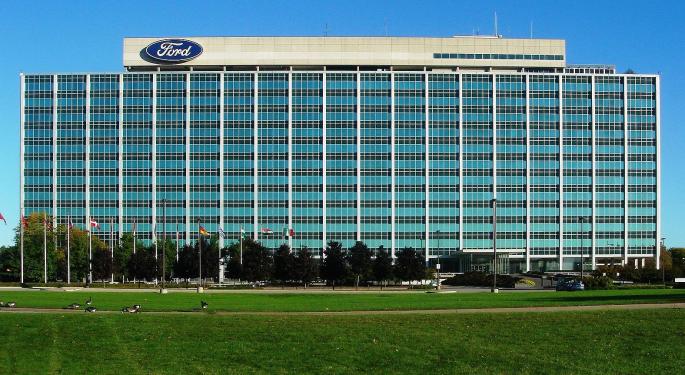 Ford Has Momentum Heading Into 2021, Benchmark Says In Upgrade