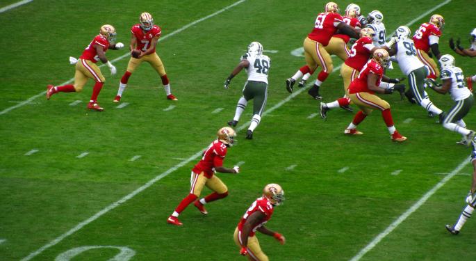 Former NFL Great Tavarres King Tells Sports Reporter Up To 80% Of Pro Players Are Using Cannabis