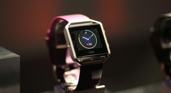 Fitbit's Blaze Watch Not Enough To Keep The Stock From Crashing 18%