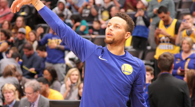 Steph Curry Asks Crypto Community For Advice On First Steps: Here's What People Said