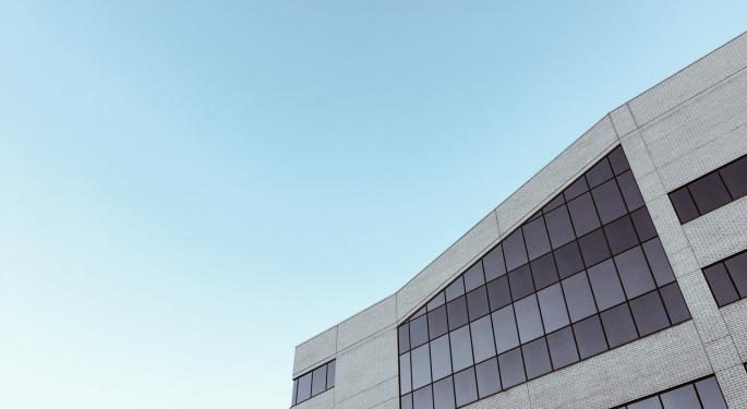 3 Ways to Add Commercial Real Estate to Your Portfolio With $5,000