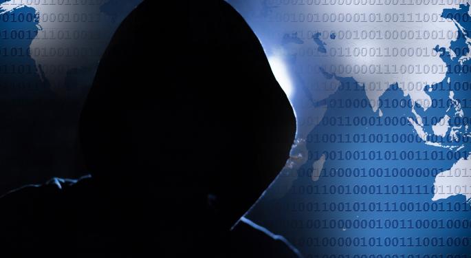 The CIA Didn't Tell Google And Apple About Backdoor Hacks Into Their Products