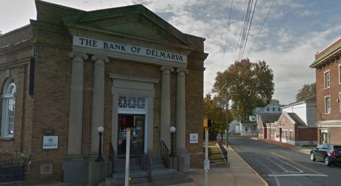 Why Are So Many Community Banks Going Public?