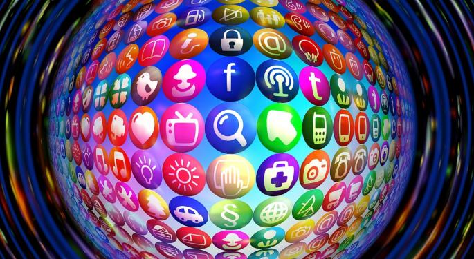 JPMorgan Names Google, Facebook And LinkedIn As Top Internet Picks