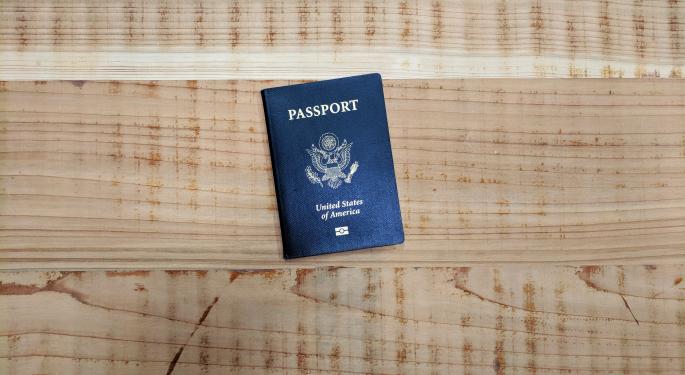 US Border Closures With Mexico, Canada Extended Through Sept. 21